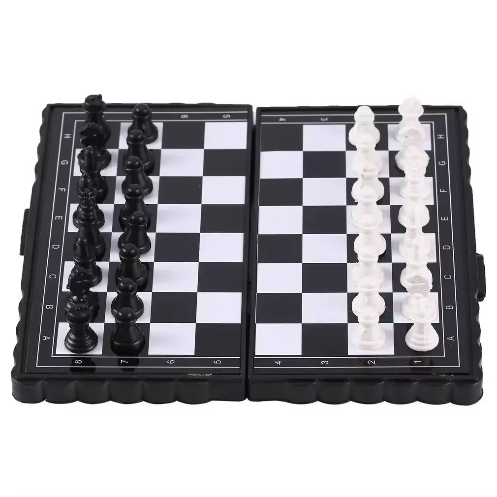 Kids Outdoor Games - 1 szt. Mini Magnetyczny Zestaw Szachowy