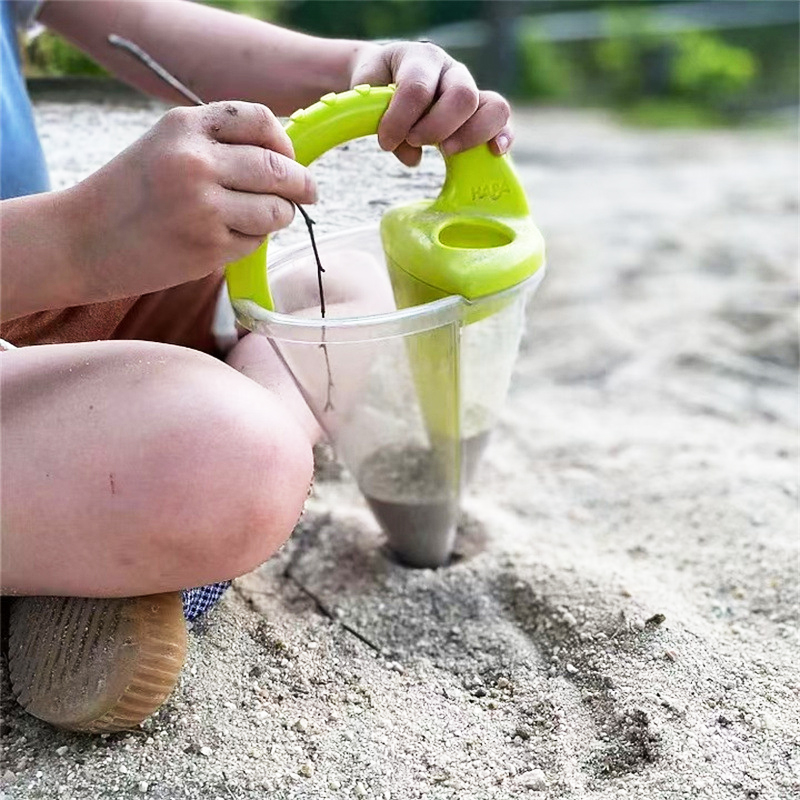 Dzieci na plaży myślą o zabawi – Kids Outdoor Play Equipment recenzja i cena