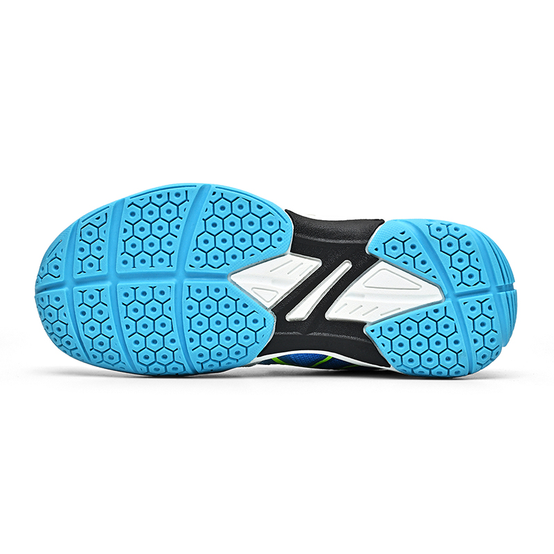Dziecięce sneakersy czarno-bia – Kids Outdoor Gym recenzja i cena